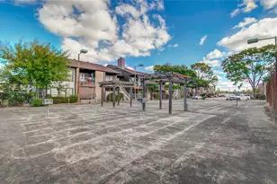 6633 W Airport Blvd, Houston, TX 77035 - Photo 3