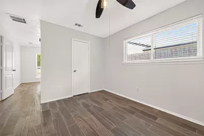 1002 Kenforest Drive, Missouri City, TX 77489 - Photo 33