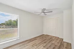 2861 Panagard Dr, Houston, TX 77082 - Photo 19
