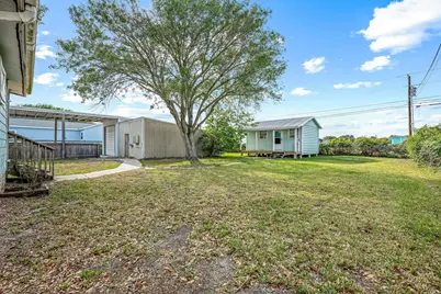 904 W Harrison Avenue, Port O Connor, TX 77982 - Photo 27