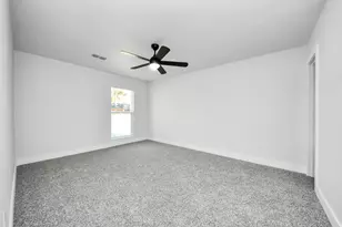 10411 Westray St, Houston, TX 77043 - Photo 11