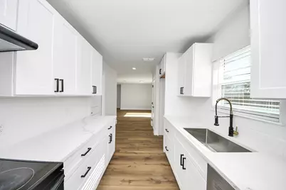 10411 Westray Street, Houston, TX 77043 - Photo 31