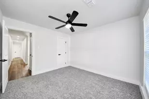 10411 Westray St, Houston, TX 77043 - Photo 11