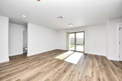 10411 Westray Street, Houston, TX 77043 - Photo 25