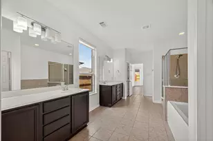 13019 Foxwood Creek Ln, Houston, TX 77044 - Photo 25