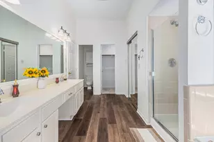 1431 New Cedars Dr, Houston, TX 77062 - Photo 15