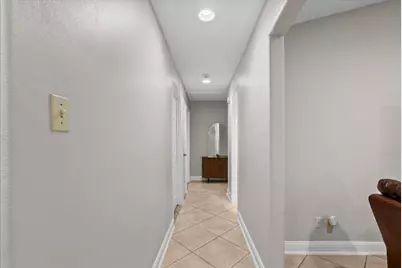 10122 Laurie Lane, Highlands, TX 77562 - Photo 5
