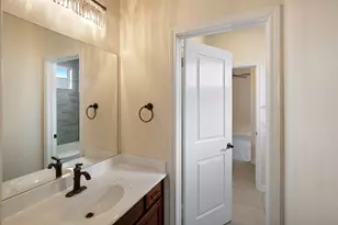 13906 Lake Benbrook Dr, Houston, TX 77044 - Photo 35