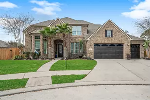 13906 Lake Benbrook Dr, Houston, TX 77044 - Photo 1