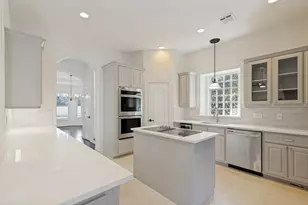 966 Bentwater Dr, Montgomery, TX 77356 - Photo 9