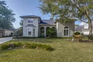 966 Bentwater Dr, Montgomery, TX 77356 - Photo 1
