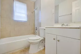 3742 Dreyfus St, Houston, TX 77021 - Photo 11