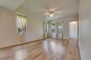 19241 Hazel Firs Ct, Magnolia, TX 77355 - Photo 11