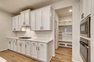 19241 Hazel Firs Ct, Magnolia, TX 77355 - Photo 5