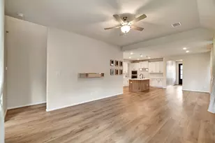 19241 Hazel Firs Ct, Magnolia, TX 77355 - Photo 11