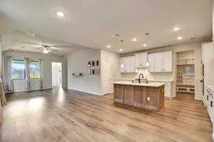 19241 Hazel Firs Ct, Magnolia, TX 77355 - Photo 5