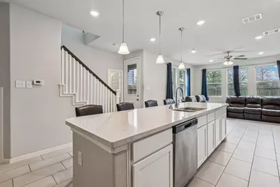 7333 Hinsdale Drive, Pasadena, TX 77505 - Photo 13