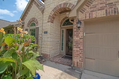 2019 Sunset Springs Drive, Pearland, TX 77584 - Photo 3