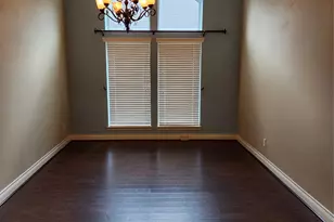 2019 Sunset Springs Dr, Pearland, TX 77584 - Photo 9