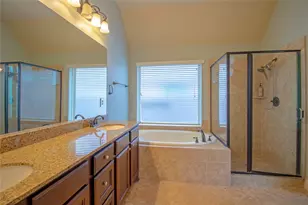 2019 Sunset Springs Dr, Pearland, TX 77584 - Photo 21