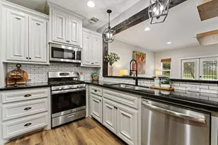 226 Capetown, Conroe, TX 77356 - Photo 9