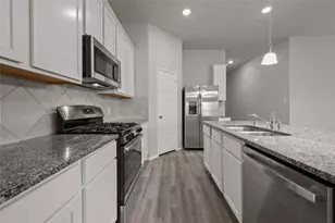 7602 Pampero Ln, Baytown, TX 77523 - Photo 9