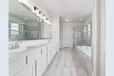 12019 Royal Oaks Run Drive Drive, Houston, TX 77082 - Photo 13