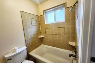 322 Windward Dr, League City, TX 77573 - Photo 15