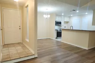 322 Windward Dr, League City, TX 77573 - Photo 3