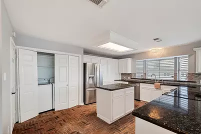 925 Bonita Street, Bayou Vista, TX 77563 - Photo 7