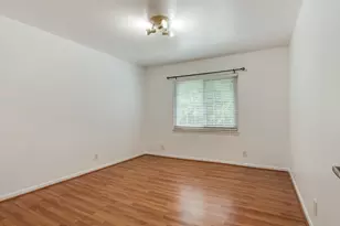 12615 Huntingwick Dr, Houston, TX 77024 - Photo 19