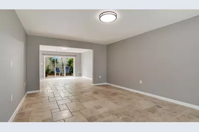 12615 Huntingwick Drive, Houston, TX 77024 - Photo 7