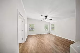 651 Cedar Point Dr, Livingston, TX 77351 - Photo 11