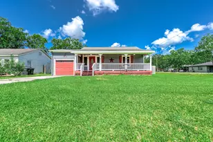 1419 S Durant St, Alvin, TX 77511 - Photo 1