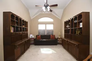 9415 Chase Hollow Ln, Cypress, TX 77433 - Photo 17