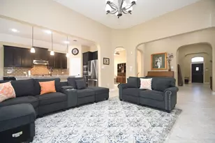 9415 Chase Hollow Ln, Cypress, TX 77433 - Photo 7