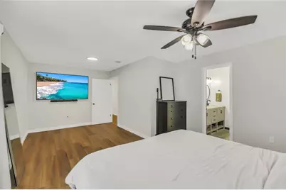 3327 Honey Creek Drive, Houston, TX 77082 - Photo 19