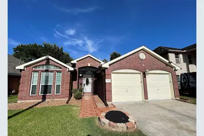 9715 Raul Hector Drive, Houston, TX 77075 - Photo 1