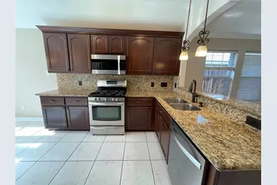 9715 Raul Hector Drive, Houston, TX 77075 - Photo 7