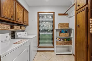 1810 Hunt Dr, Friendswood, TX 77546 - Photo 23