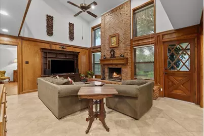 1810 Hunt Drive, Friendswood, TX 77546 - Photo 13