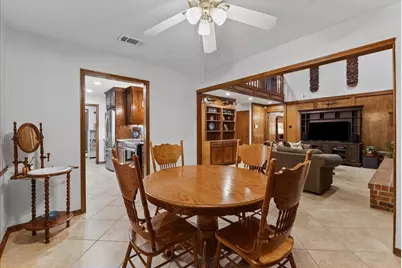 1810 Hunt Drive, Friendswood, TX 77546 - Photo 25