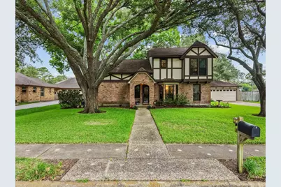 1810 Hunt Drive, Friendswood, TX 77546 - Photo 7