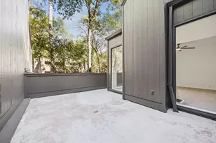 259 Litchfield Ln, Houston, TX 77024 - Photo 21