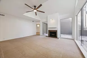 259 Litchfield Ln, Houston, TX 77024 - Photo 3