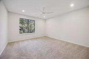 259 Litchfield Ln, Houston, TX 77024 - Photo 15