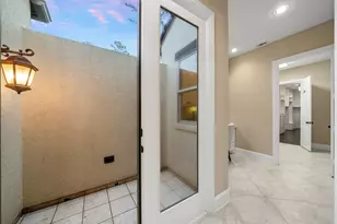 7 Moatwood Ct, The Woodlands, TX 77382 - Photo 13