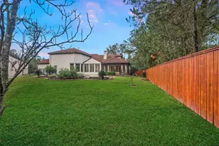 7 Moatwood Ct, The Woodlands, TX 77382 - Photo 37