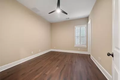 7 Moatwood Court, The Woodlands, TX 77382 - Photo 29