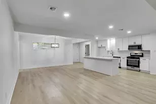 6026 Diamond Ct, Texas City, TX 77591 - Photo 5